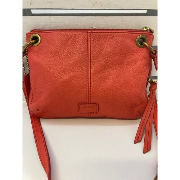 FOSSIL SMALL ORANGE PEBBLED LEATHER CROSSBODY BAG - Picture 2 of 15